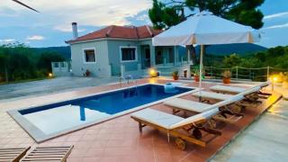 Villa Ouranos in Pefkias - 8