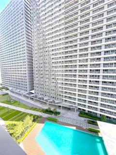 Gelle Staycation - Manilla - 2