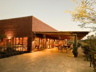 Suricata Boma Lodge - Mto wa Mbu - 0