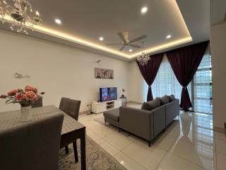 Homestay 3BR near Setia Alam - Shah Alam - 9