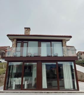 CESANTES VILLAGE e - Pontevedra - 9