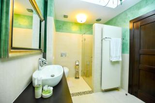 Luxury Apartment - Braşov - 3