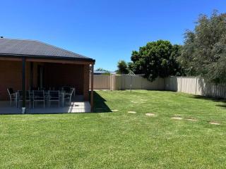 Beaut Stay on Boyd - Shepparton - 1