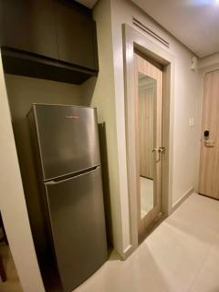 Luxe Suite Stays at Bonifacio Civic Center Tower - Manila - 7