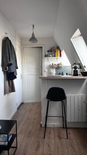 Petit studio - PARIS 10ème arrondissement - Paris - 8