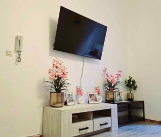 Modern & Comfortable City Center Oasis~King Bed ! - Bruxelles - 0