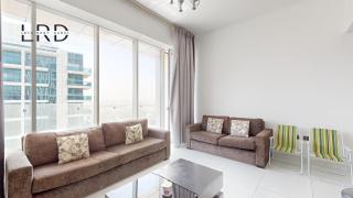 Modern & Spacious 2BR Apartment - Dubai - 5