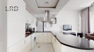 Modern & Spacious 2BR Apartment - Dubai - 3