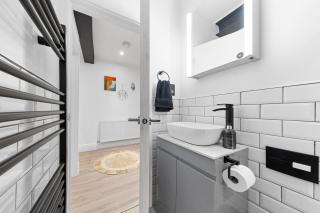 Modern 1 Bed Flat in Barnes near River Thames - Londra - 8