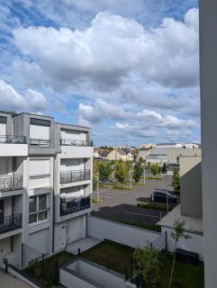 Plume, Studio & Parking gratuit à Sartrouville - Ville à 20 min de Paris - Sartrouville - 3