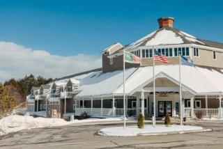 Enjoy snowball fights or romantic nights in a 1BD vacation apartment - Brownsville - 5