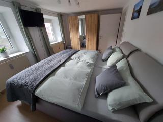Haus Am Stadtschloss FeWo 3 Zimmer Küche Bad - Lichtenfels - 5