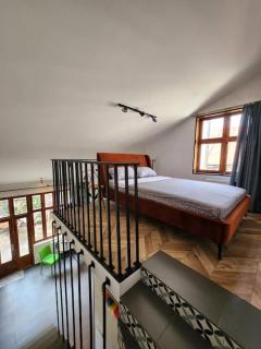 Right at the Historic Square, Great location! - Tbilisi - 7
