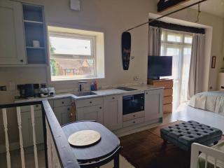 Spacious apartments, sleeps 6, 15min to Milton Keynes - Great Brickhill - 8