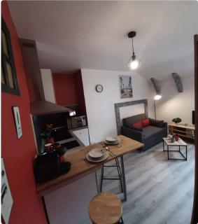 La cour de Jeanne studio centre ville - Aurillac - 3