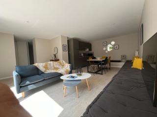 Havre de douceur avec piscine et jardin - Éoures - 0