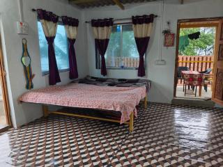 Omkar Home Stay - - 5