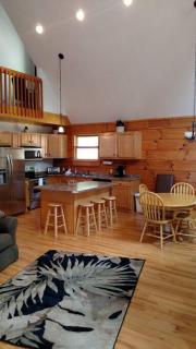 Cozy, close to Murphy, NC, Blue Ridge, GA, pet friendly - Murphy - 3