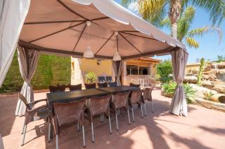 Villa with private pool and tennis court 150 metres from the sea-Villa el Olivo - Denia - 5