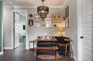 5 Bdr 4,5 Bth Villa - Pool Table - Fenced Yard - 3