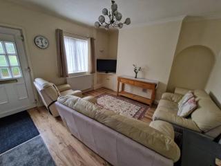 3 bed Entire Cottage in Whitchurch, Shropshire - Whitchurch - 2