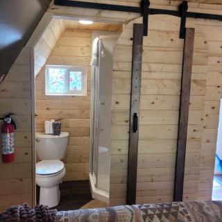 Mushroom theme cabin on 33 Acre Farm - Brew Bay - 6