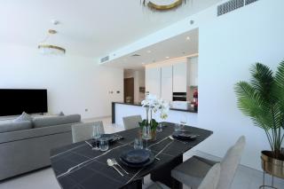 Lagoonview 2BR District One - Dubai - 4