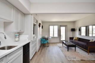 Relaxing Top Level Studio - 3