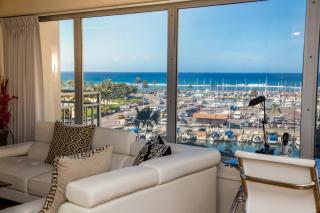 Yacht Harbor Ocean View - 4