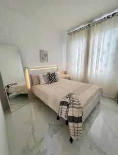 Brand new 2 Bedroom Apartment in Pereybere - Grand-Baie - 3