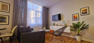Lovely 1-bedroom Apartment in the center of Batumi - 2