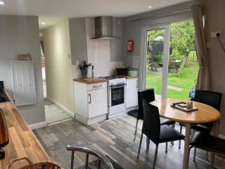 Stunning 2-Bed Cabin in Nantglyn Denbigh - Denbigh - 3