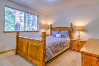 Tahoe Tranquility - Dogs - Hot tub - Ping Pong - South Lake Tahoe - 4