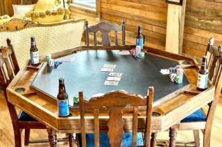 Ranch Haus with Hot Tub, Fire Pit & Vineyard View - 5