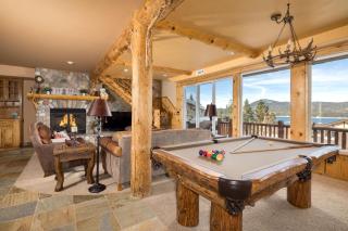 Big Bear Village View Haus is a large pet and kid friendly chalet with hot tub located a short walk to village - 6