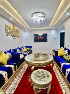 Meknes Luxe & Comfort - 9