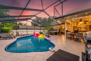 3 Kings plus kid suite, Dog Friendly w Heated Pool, Hot Tub, Firepit & Game Room - 4