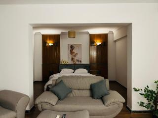 Charming 2-bedroom apartment with AC, WiFi in lovely Cairo Governorate - Kairo - 4