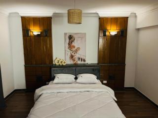 Charming 2-bedroom apartment with AC, WiFi in lovely Cairo Governorate - Kairo - 1