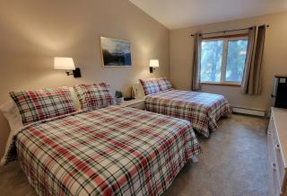 The Golden Bear Motel - 9