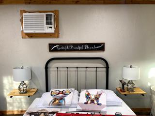 Double D Guest Cottage - Emory - 5