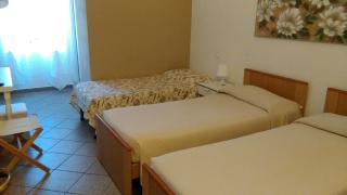 Hotel Lydia - 4