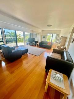 Pure New Zealand Pure Beachfront - 8