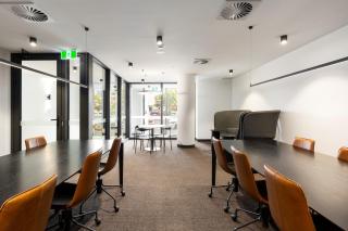 North Melbourne Apartments by Urban Rest - 9