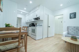 Quiet & Comfortable Double Private Room, Free Parking - Toronto - 6