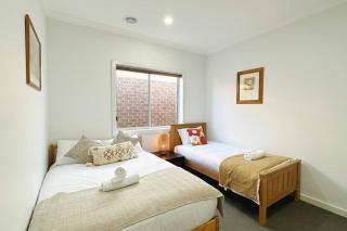 Westbrook Home 7beds by GoodLive - 3