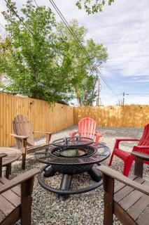 House with Great Beds, Full Kitchen, Fenced Yard - Albuquerque - 9