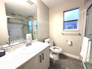 Newly renovated 2 bed 1 bath in Ladner BC - 3