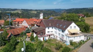 Wohnung mit 6 Schlafzimmern für 12 Gäste und mehr - Waldshut-Tiengen - 0