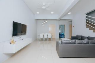 Kings Pine Residence Unit 15 Big Group Homestay Ranau - Ranau - 5